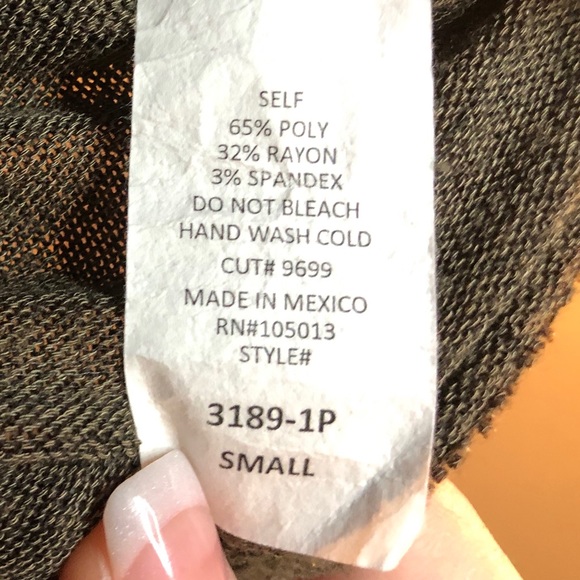 Andrée by UNIT - Olive, Super-Soft, Hachi Sweater - Picture 6 of 6